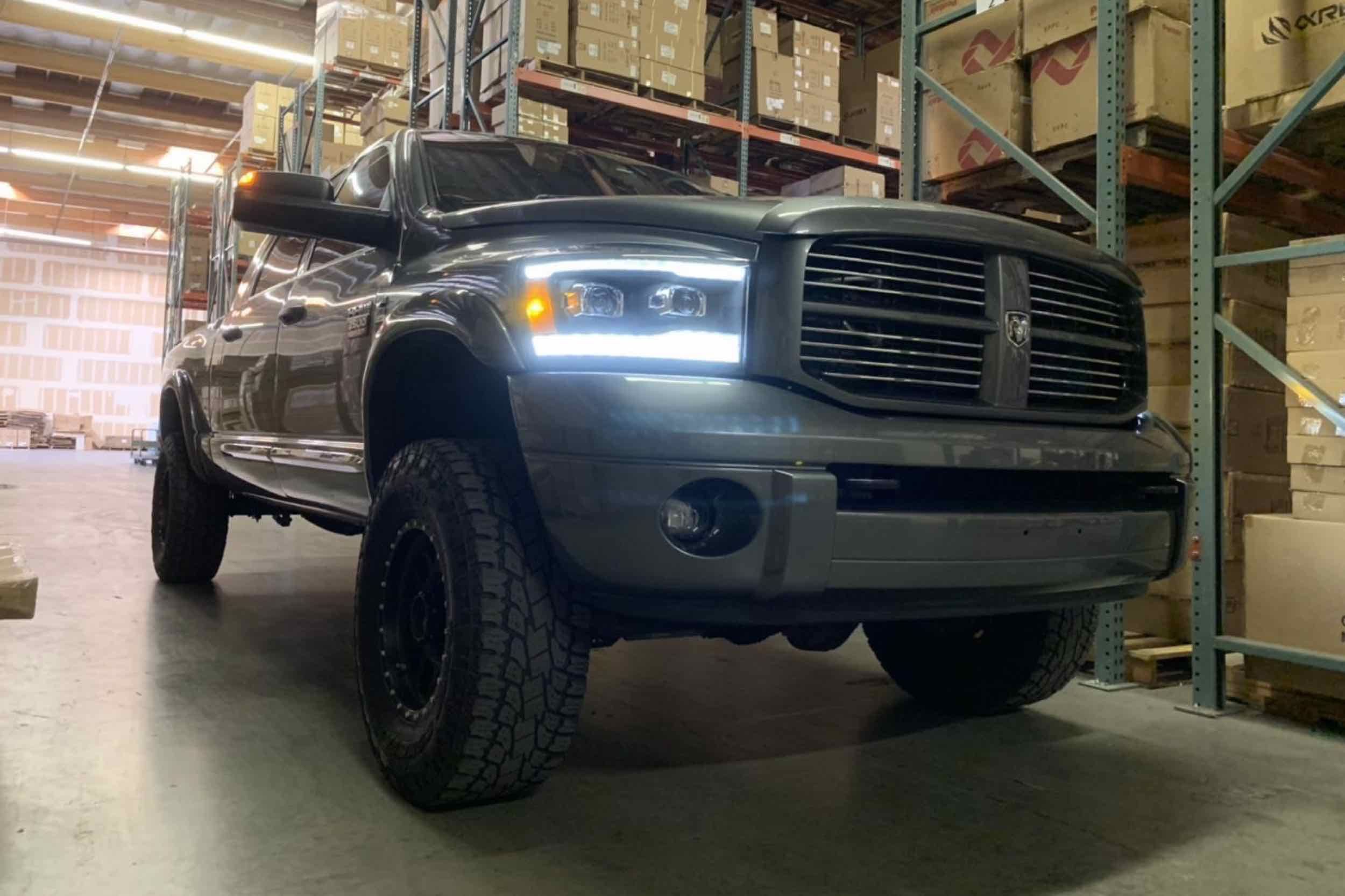 2008 dodge ram 1500 outlet headlights